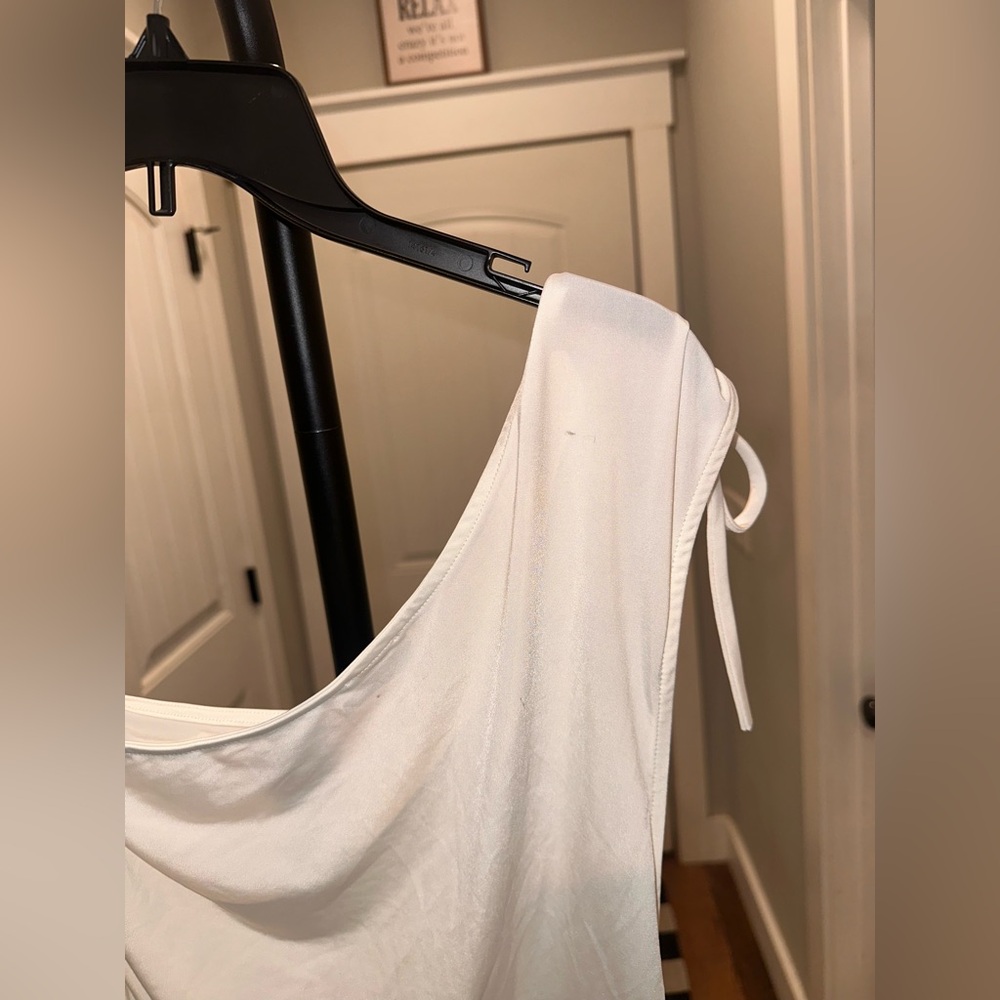 Free People Size Large Elegant White One-Shoulder Top - Picture 8 of 11